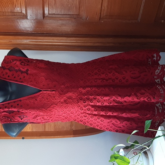 Free People Ruby One Million Lovers V-Back Lace Minidress - Picture 2 of 11